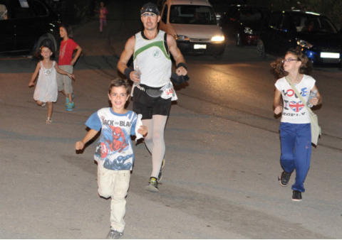 Stefan Thoms - sein Markenzeichen die weien Strmpfe. 